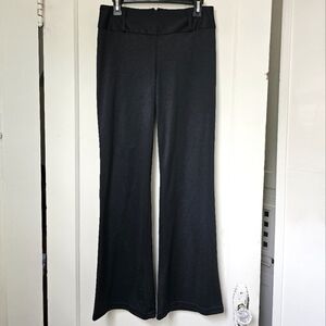 Black wrinkle-resistant pants (M)